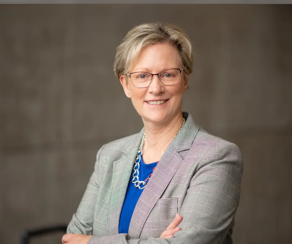 Adjunct Professor Donna McLaren