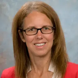 Denise Bartosz Headshot